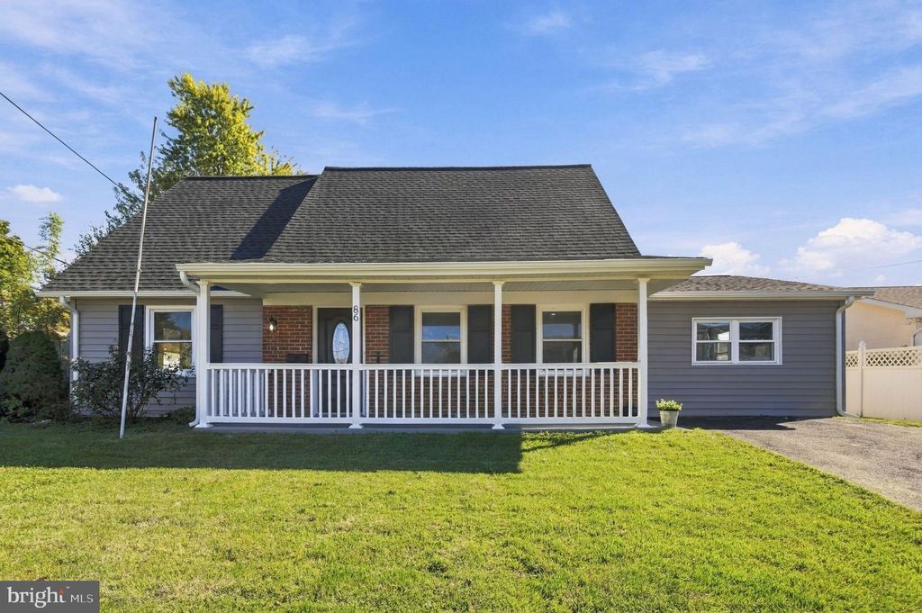 86 MEDFORD LN, Willingboro, NJ 08046