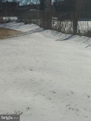 1032 44TH ST NE, Washington, DC 20019