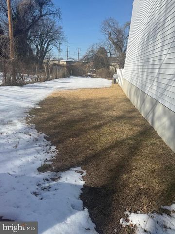 1032 44TH ST NE, Washington, DC 20019