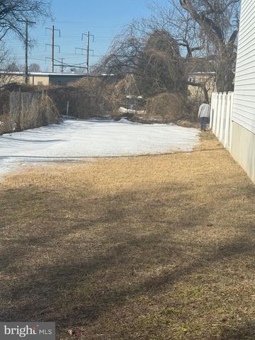 1032 44TH ST NE, Washington, DC 20019