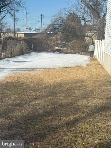 1032 44TH ST NE, Washington, DC 20019