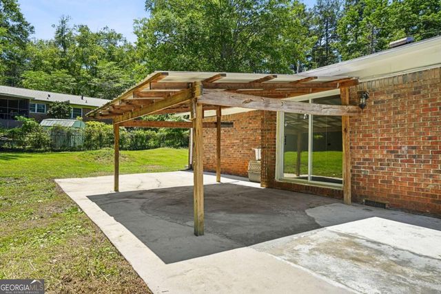 1268 S Indian Creek, Stone Mountain, GA 30083