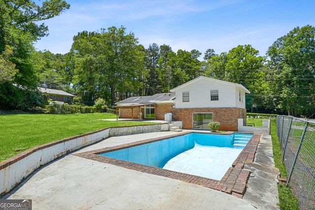1268 S Indian Creek, Stone Mountain, GA 30083