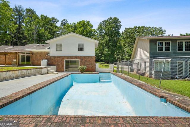 1268 S Indian Creek, Stone Mountain, GA 30083