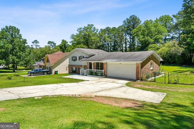 1268 S Indian Creek, Stone Mountain, GA 30083