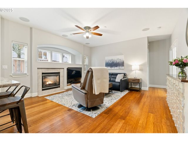 23897 Sw SANDERS Ter, Sherwood, OR 97140