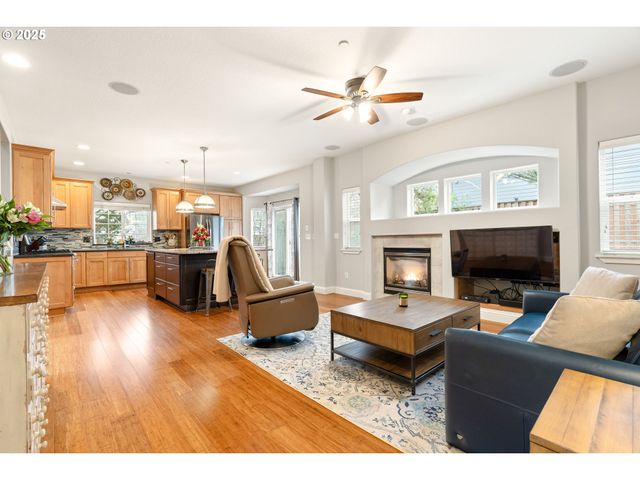 23897 Sw SANDERS Ter, Sherwood, OR 97140