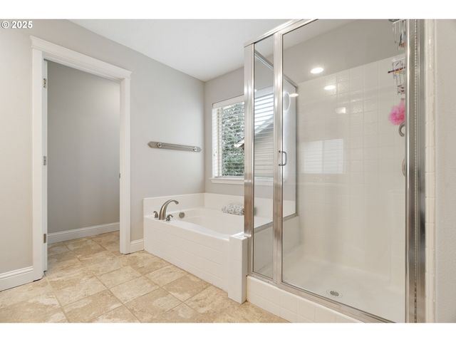 23897 Sw SANDERS Ter, Sherwood, OR 97140