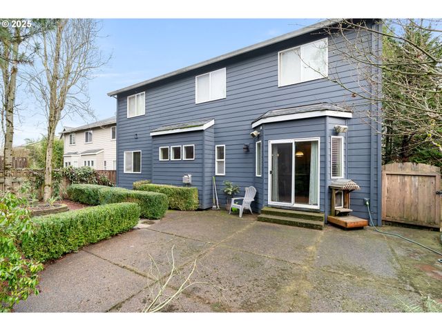 23897 Sw SANDERS Ter, Sherwood, OR 97140