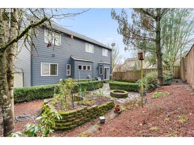 23897 Sw SANDERS Ter, Sherwood, OR 97140