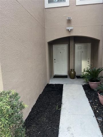 2495 LANCIEN COURT 6, Orlando, FL 32826