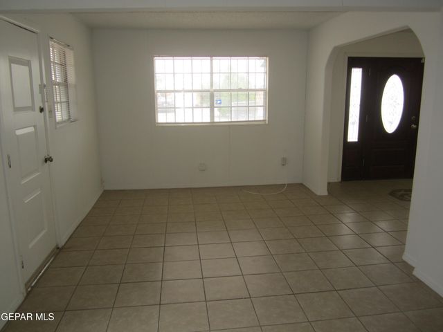 10309 Wilshire Street, El Paso, TX 79924