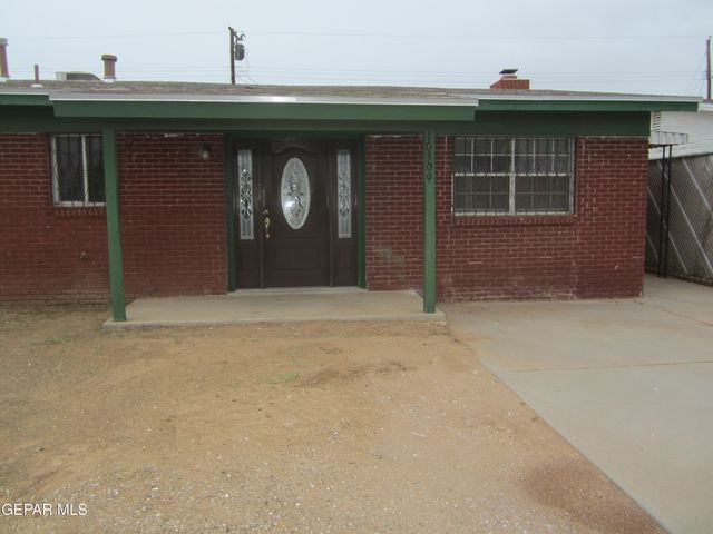 10309 Wilshire Street, El Paso, TX 79924