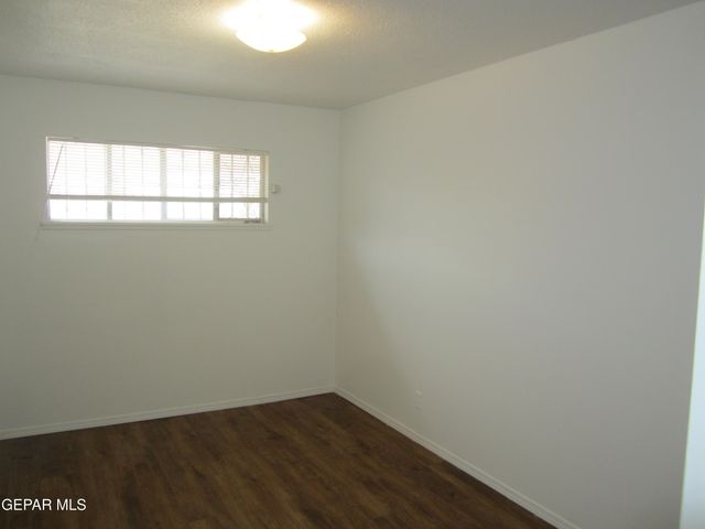 10309 Wilshire Street, El Paso, TX 79924