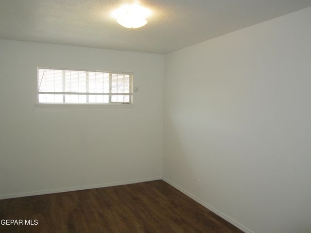10309 Wilshire Street, El Paso, TX 79924