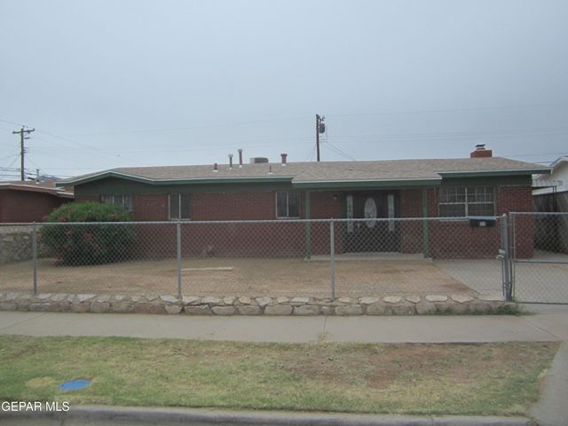 10309 Wilshire Street, El Paso, TX 79924
