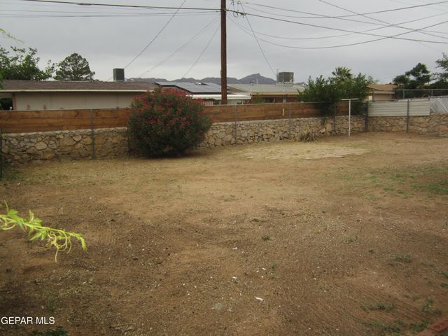 10309 Wilshire Street, El Paso, TX 79924