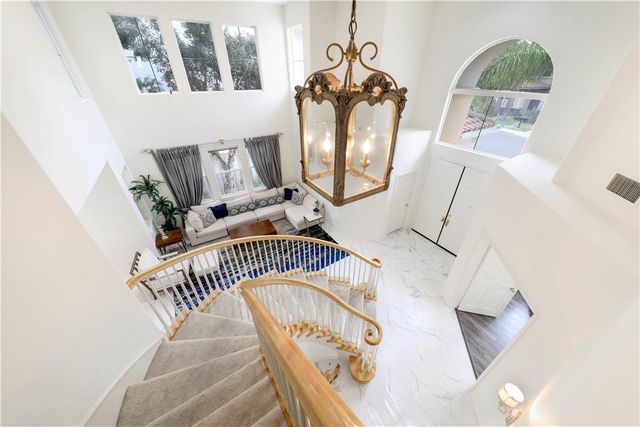27 Vienne, Irvine, CA 92606