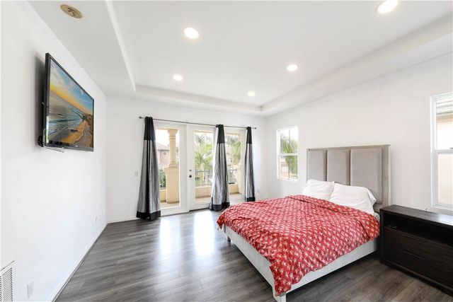 27 Vienne, Irvine, CA 92606