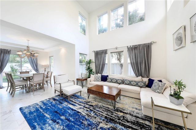 27 Vienne, Irvine, CA 92606