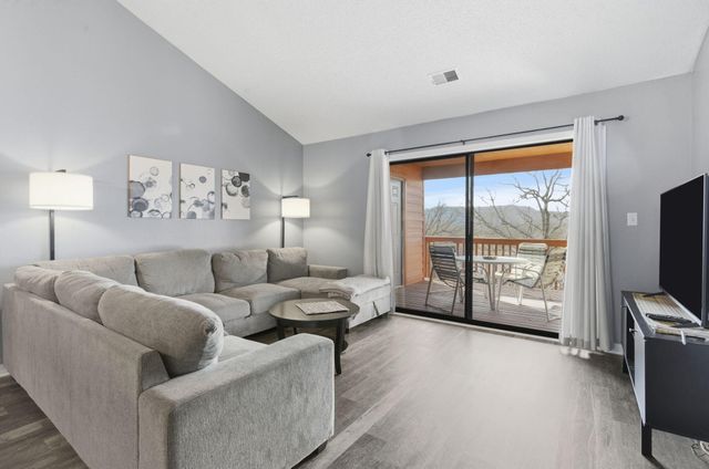 175 Avondale Drive Apt 15, Branson, MO 65616