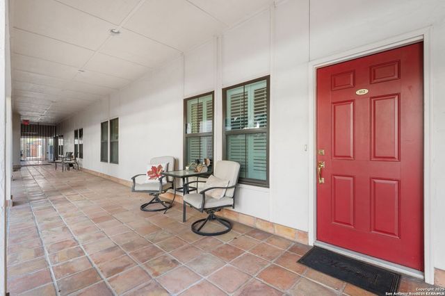 100 W El Prado Dr Apt 112, San Antonio, TX 78212