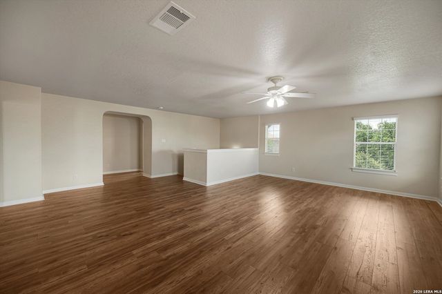 607 Mesa Loop, San Antonio, TX 78258