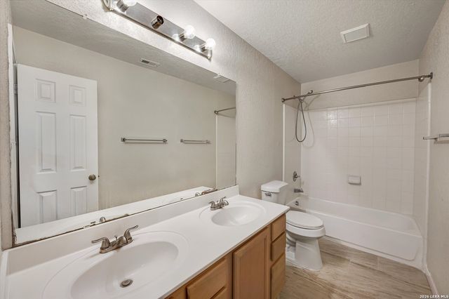 607 Mesa Loop, San Antonio, TX 78258