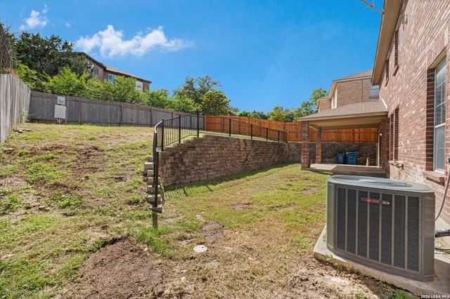 607 Mesa Loop, San Antonio, TX 78258