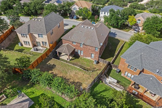 607 Mesa Loop, San Antonio, TX 78258