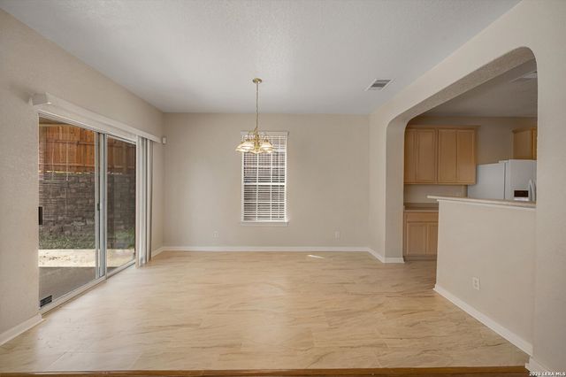 607 Mesa Loop, San Antonio, TX 78258