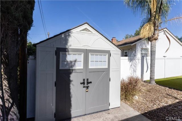 11035 White Oak Avenue, Granada Hills, CA 91344