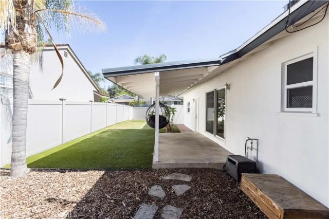 11035 White Oak Avenue, Granada Hills, CA 91344