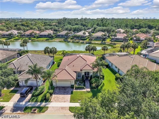 10323 Wishing Stone CT, Bonita Springs, FL 34135