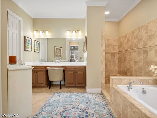 10323 Wishing Stone CT, Bonita Springs, FL 34135