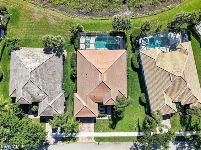 10323 Wishing Stone CT, Bonita Springs, FL 34135