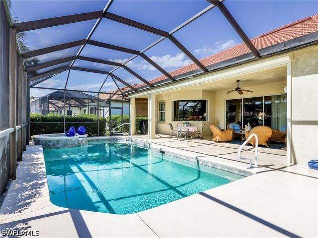 10323 Wishing Stone CT, Bonita Springs, FL 34135