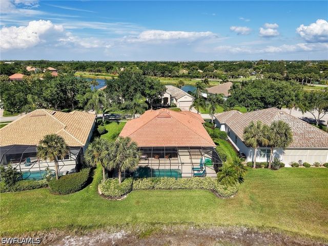 10323 Wishing Stone CT, Bonita Springs, FL 34135
