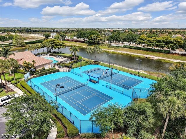 10323 Wishing Stone CT, Bonita Springs, FL 34135