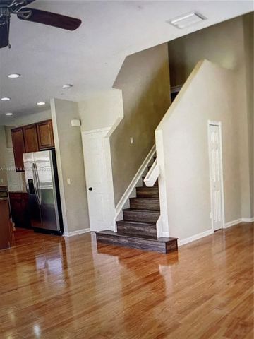 730 NW Leonardo Cir 730, Port St. Lucie, FL 34986