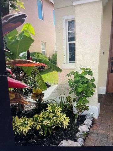 730 NW Leonardo Cir 730, Port St. Lucie, FL 34986