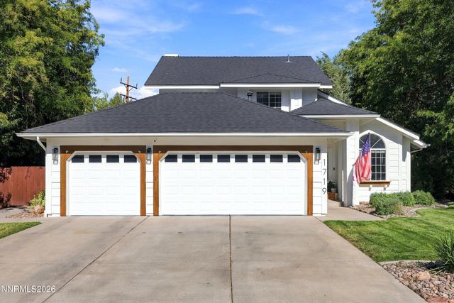 1719 Bougainvillea Drive, Minden, NV 89423