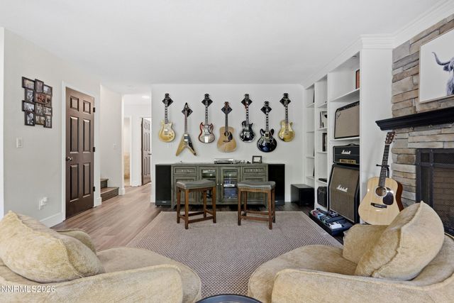 1719 Bougainvillea Drive, Minden, NV 89423