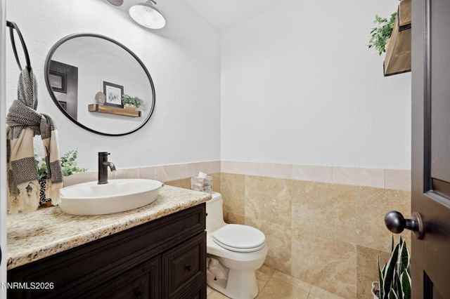 1719 Bougainvillea Drive, Minden, NV 89423