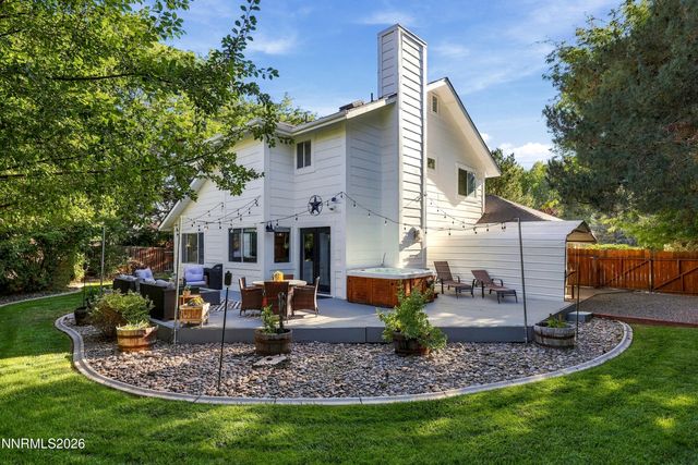 1719 Bougainvillea Drive, Minden, NV 89423
