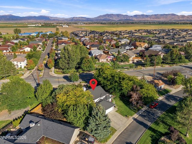 1719 Bougainvillea Drive, Minden, NV 89423