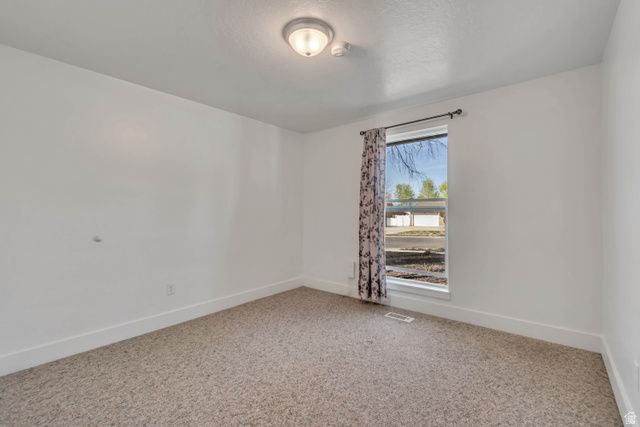 918 E LAZON DR, Sandy, UT 84094