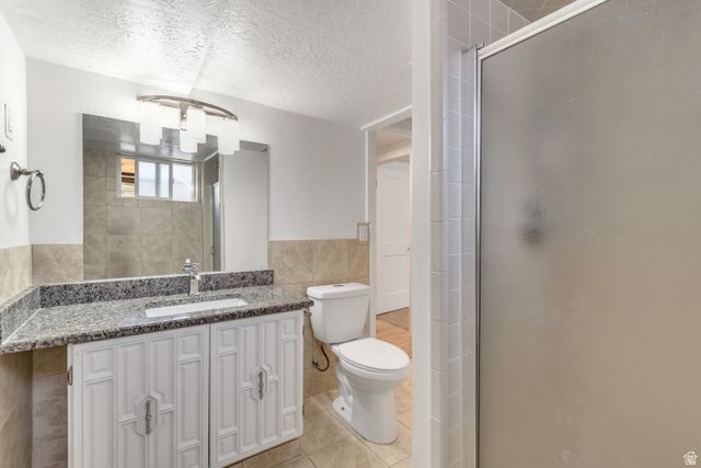 918 E LAZON DR, Sandy, UT 84094