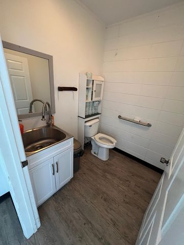 925 N Main St Ste 3, Havana, FL 32333