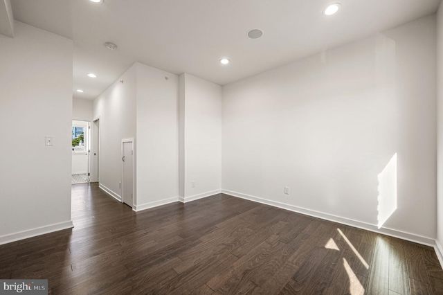 2045 WATKINS ST, Philadelphia, PA 19145